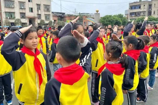 雁江区小学最新动态报道