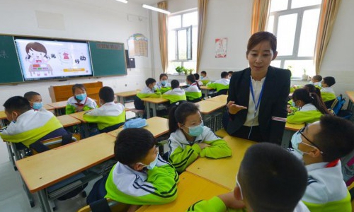 科尔沁右翼前旗小学未来发展规划展望